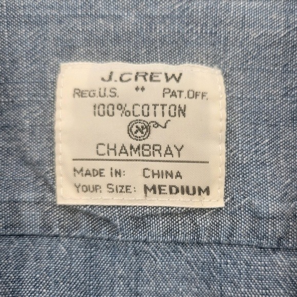 J.Crew Short Sleeve Chambray Button Up Shirt Womans Medium / Blue /Lightweight - Picture 3 of 7